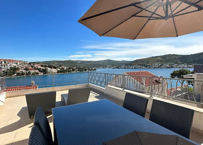 The Sun Terrace Apartment Rogoznica